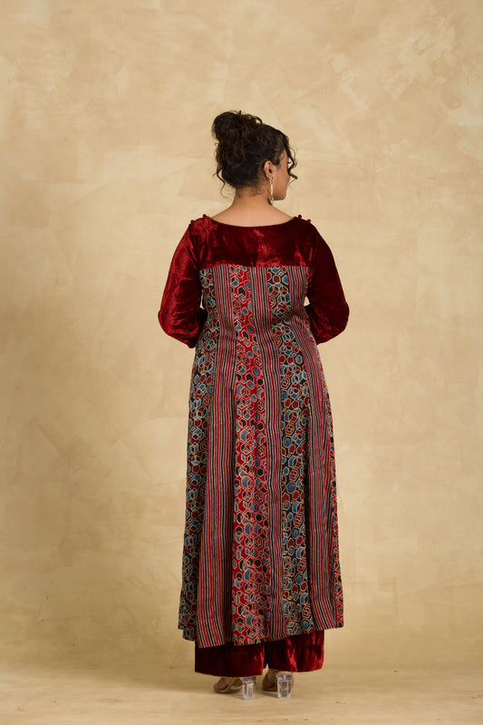 Ajrakh Panelled Anarkali Kurta - 91threads