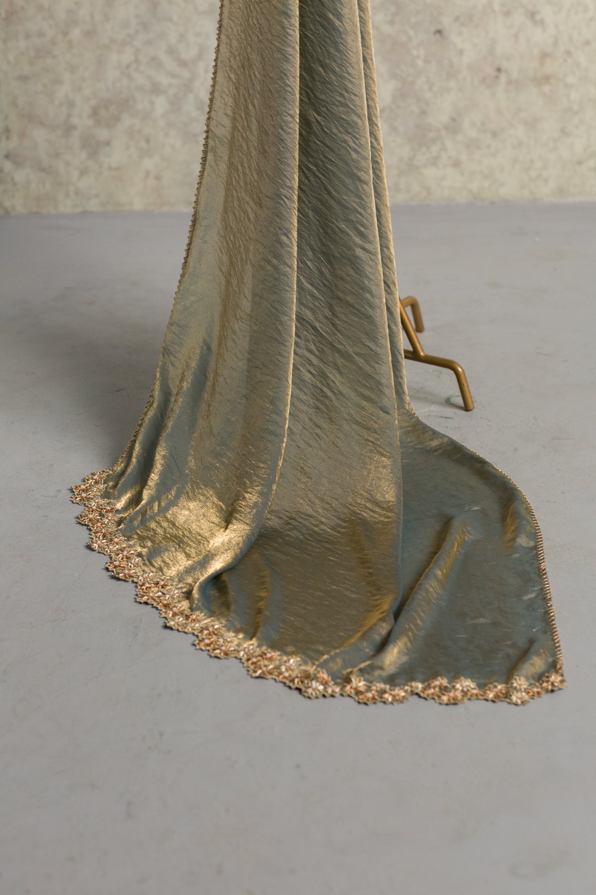 JIMMY CHOO DUPATTA - 91threads