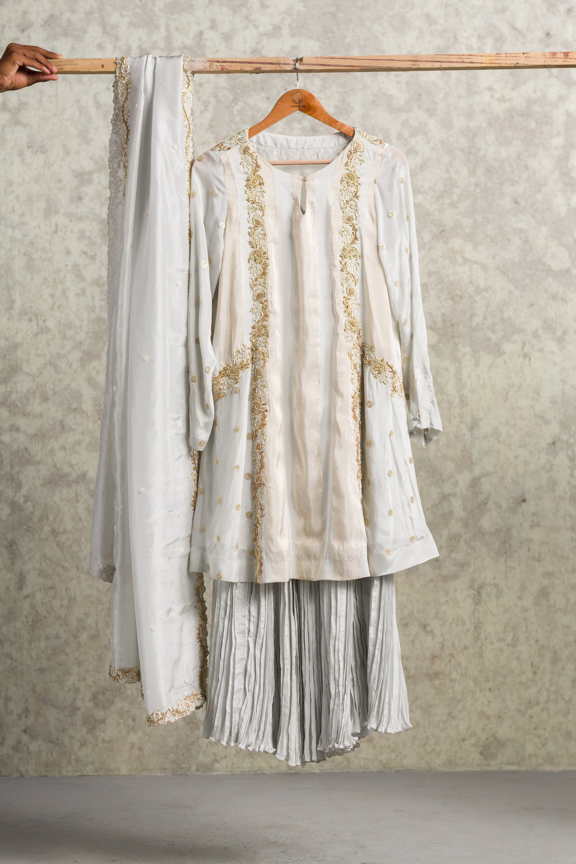 The Meher Set - 91threads