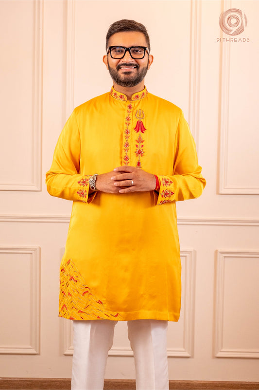 Yellow Kurta Set With Kashida Work