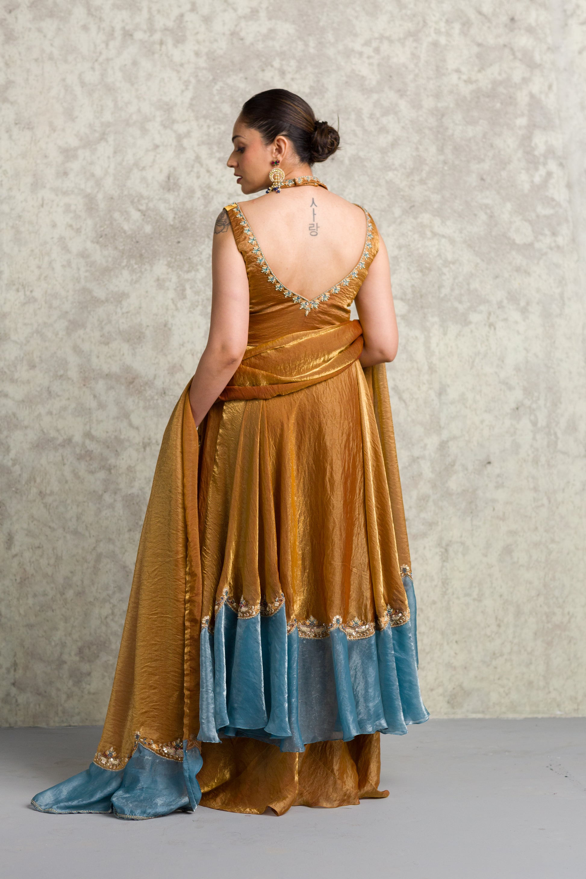SCALOOP ANARKALI - 91threads