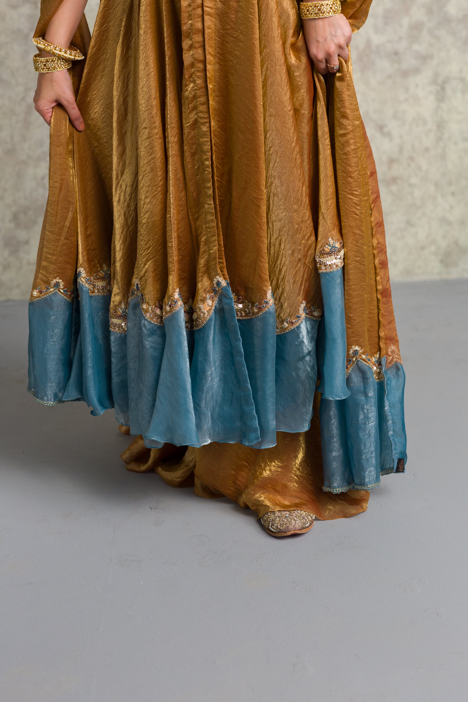 SCALOOP ANARKALI - 91threads