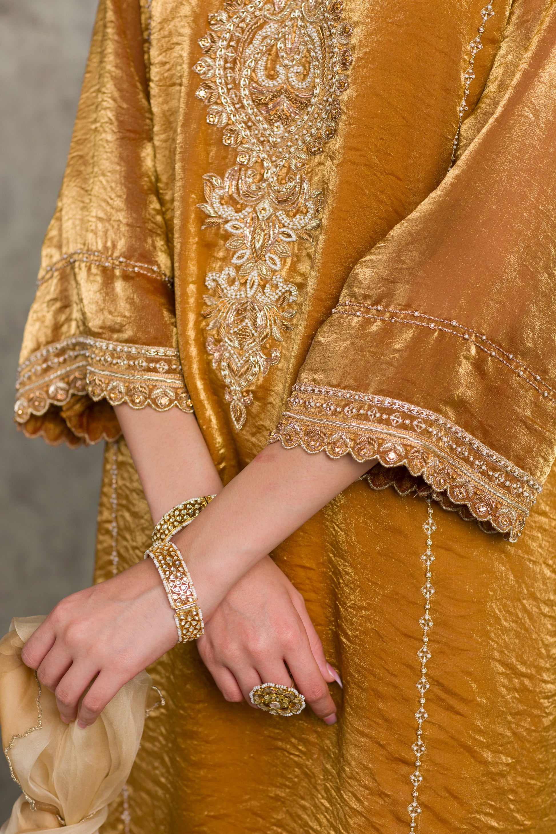 The Maahi Set - 91threads