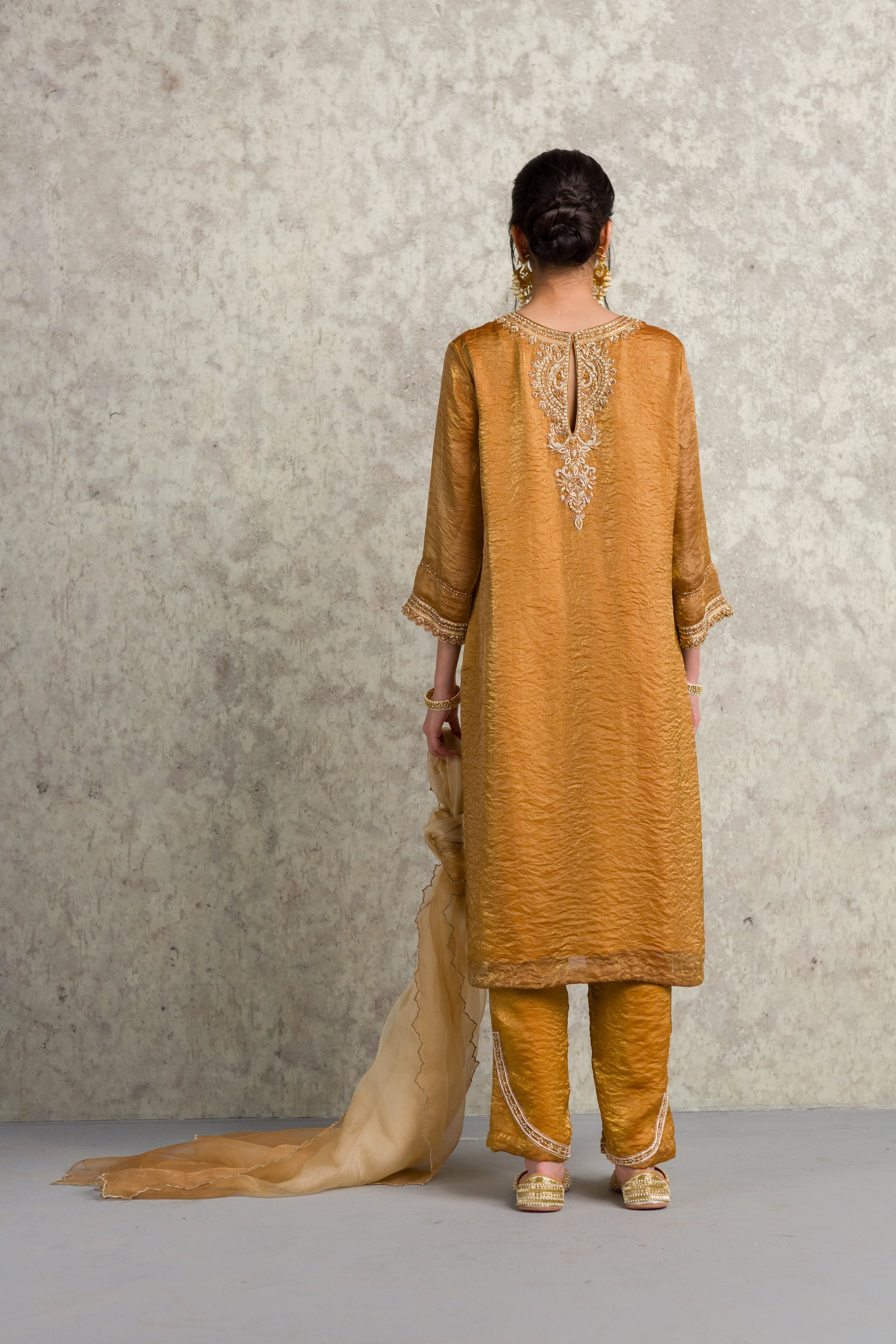 The Maahi Set - 91threads
