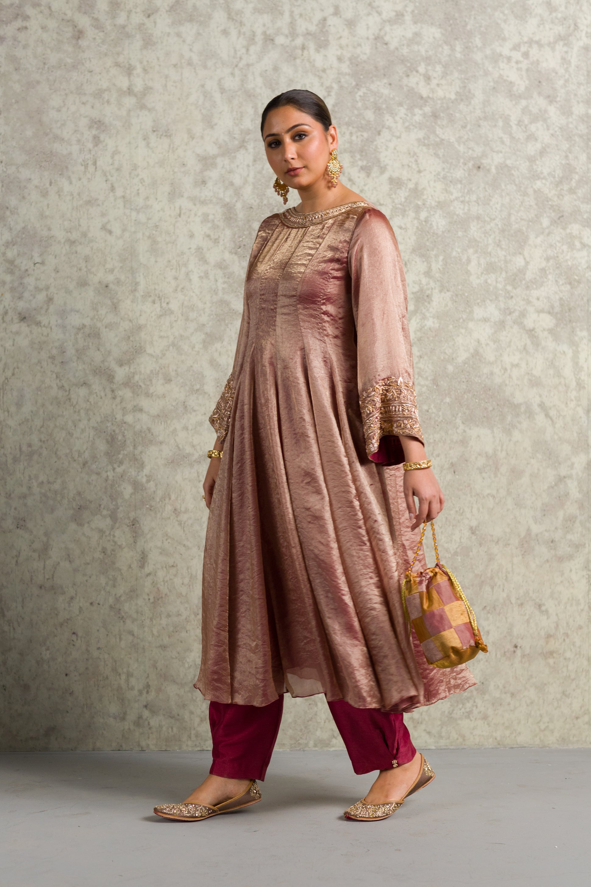 The Pankh Set - 91threads