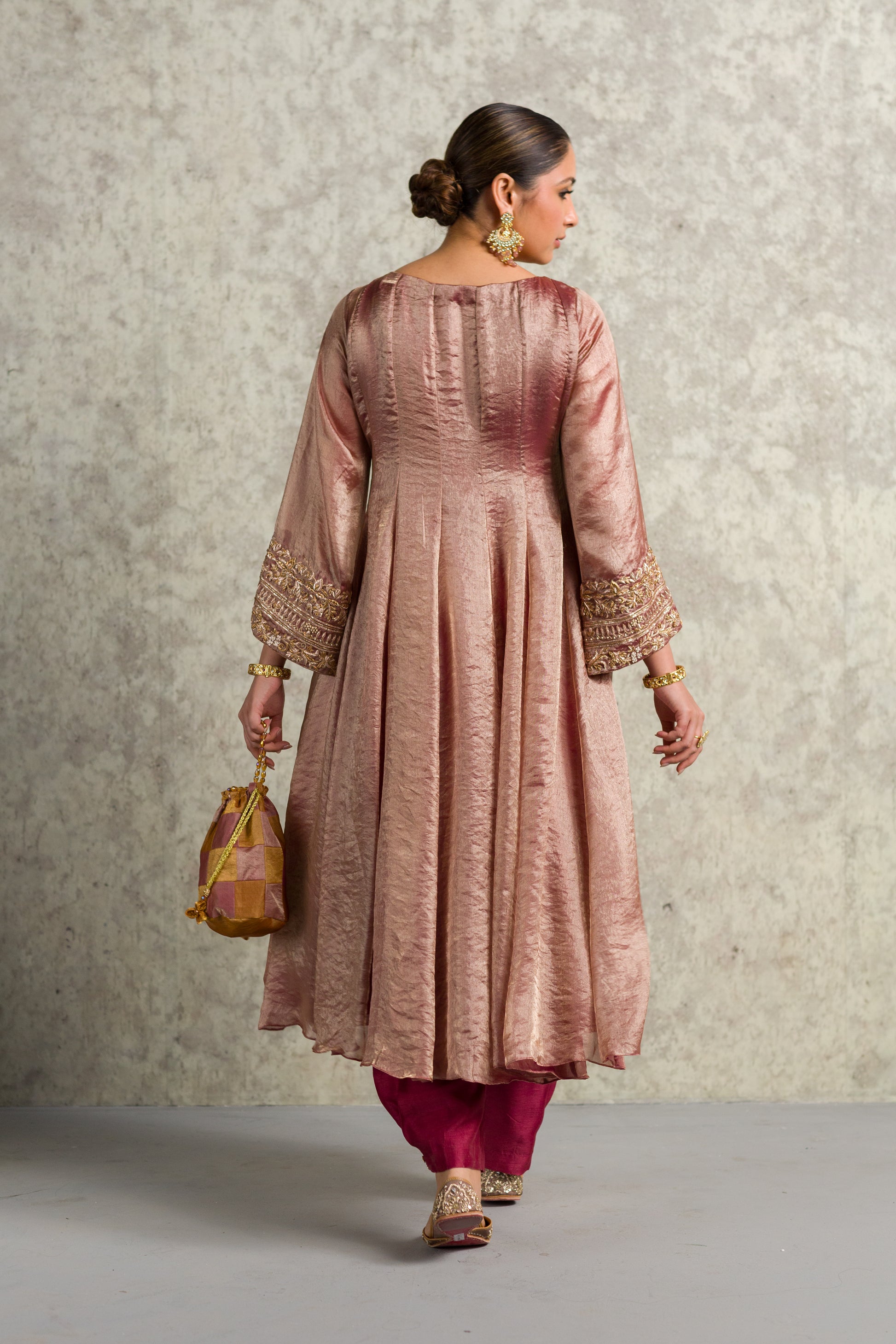 The Pankh Set - 91threads