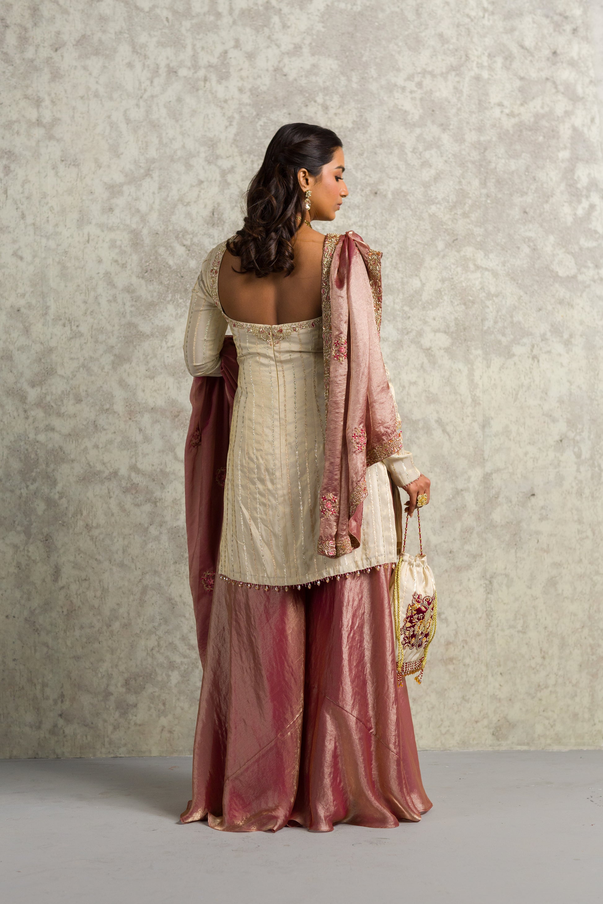 The Mishti Set - 91threads