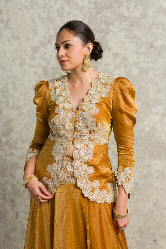 GOLD JACKET - 91threads