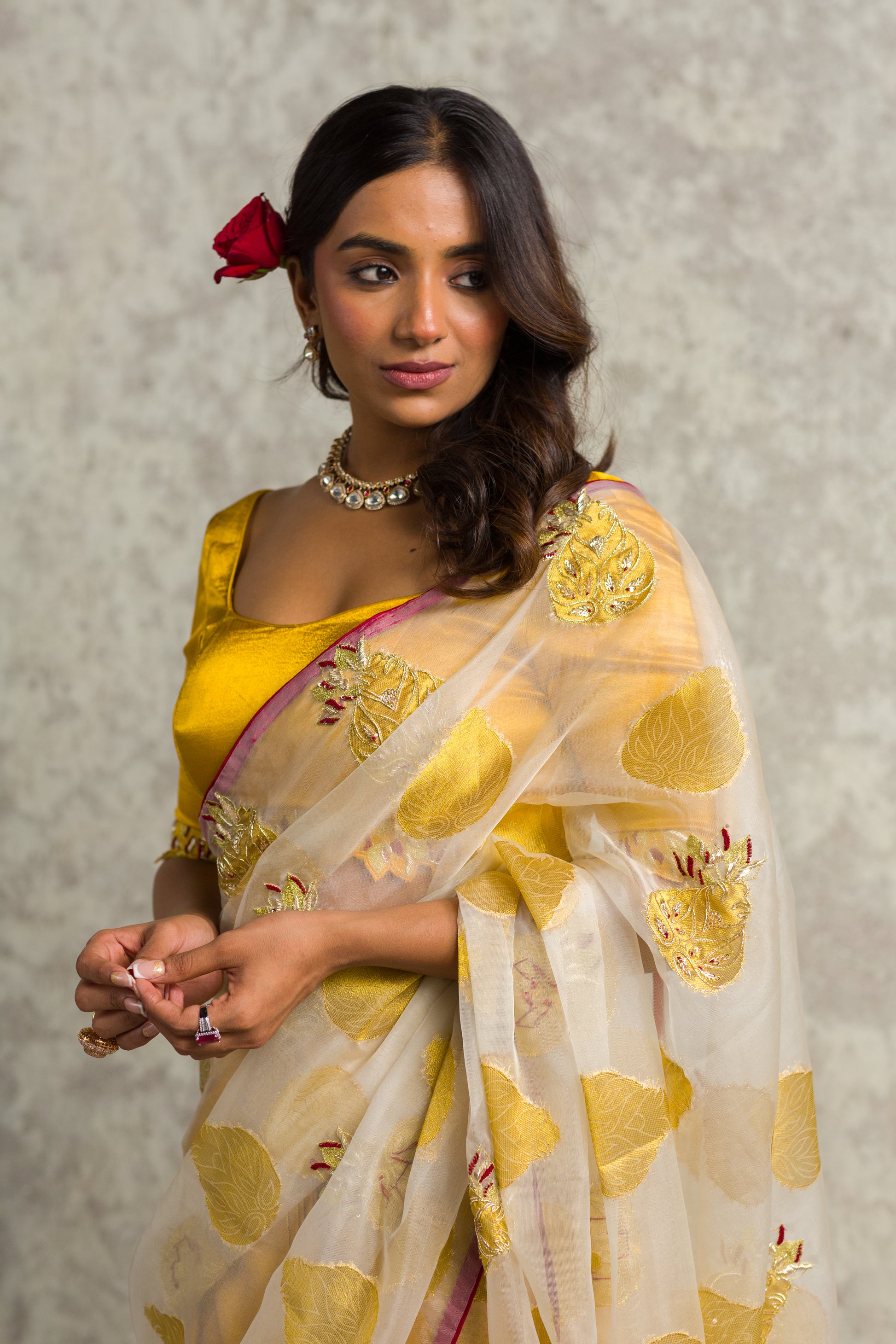 GOLDEN SAREE - 91threads