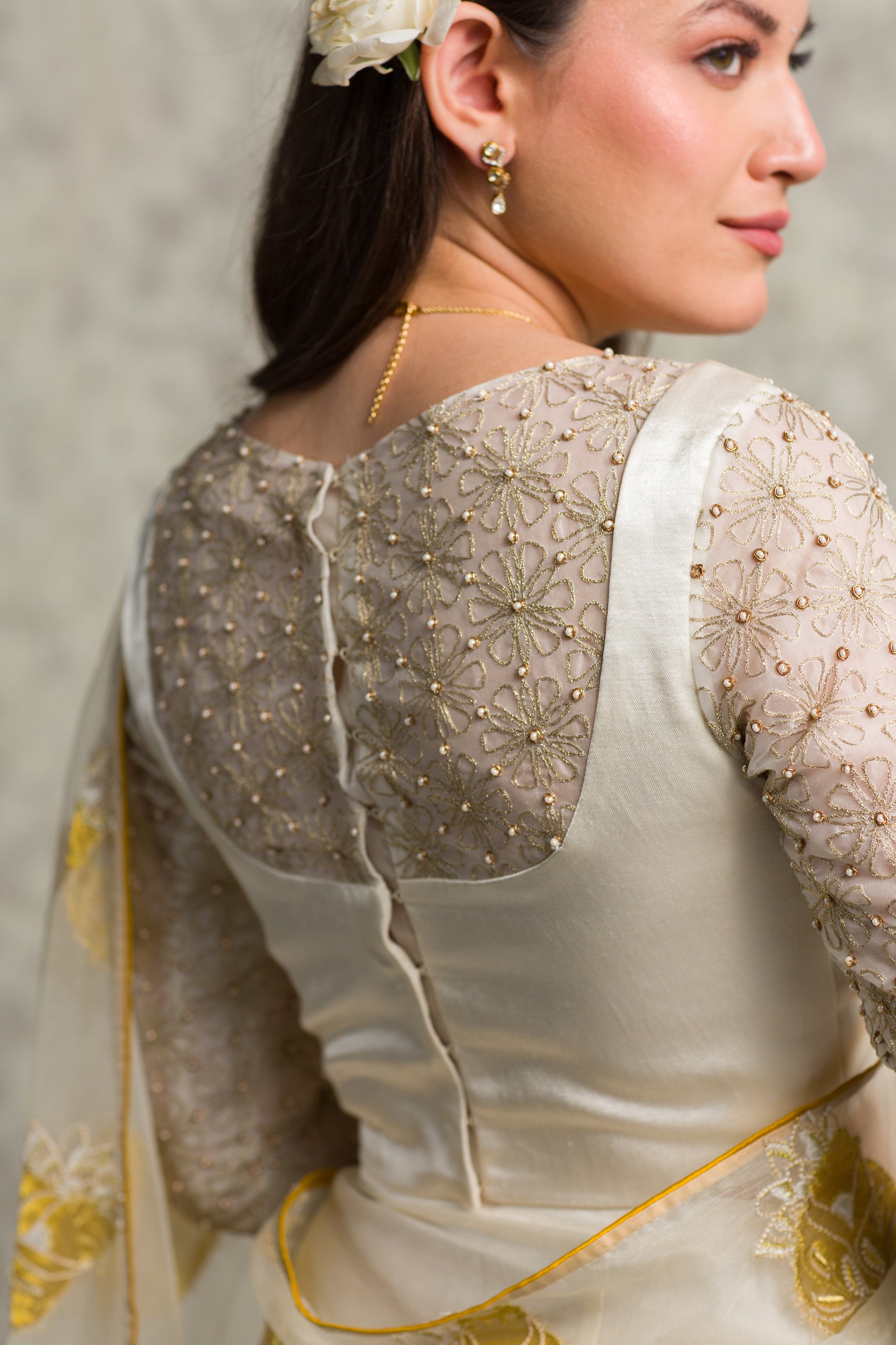 IVORY SAREE - 91threads